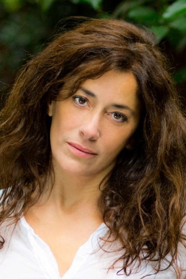 Cristina Dilla's headshot