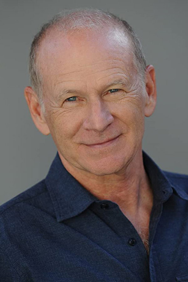 Michael Mantell's headshot