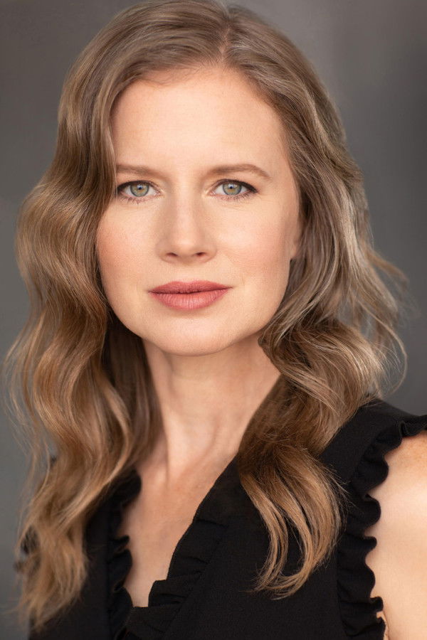 Jessica Ambuehl's headshot