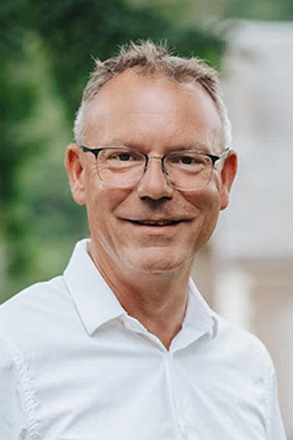 Illya Rijnberg (52)