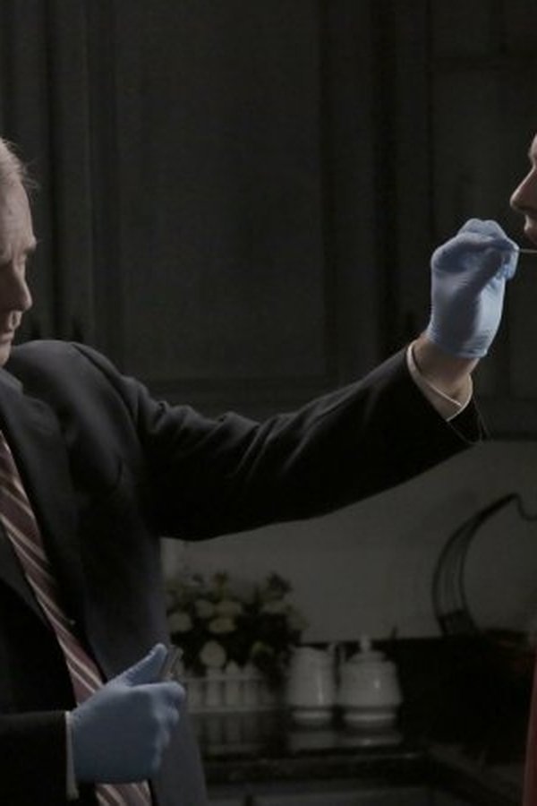 Delitti in copertina – S03E13 – Episodio 13