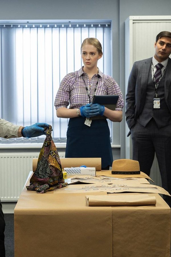 McDonald & Dodds – S03E01 – Episodio 1