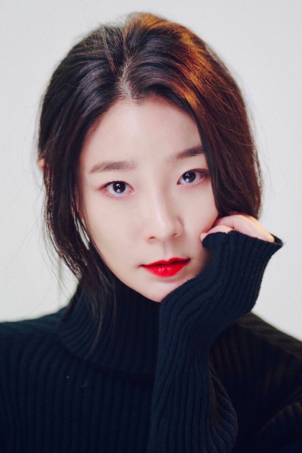 Lee Ga-kyung's headshot