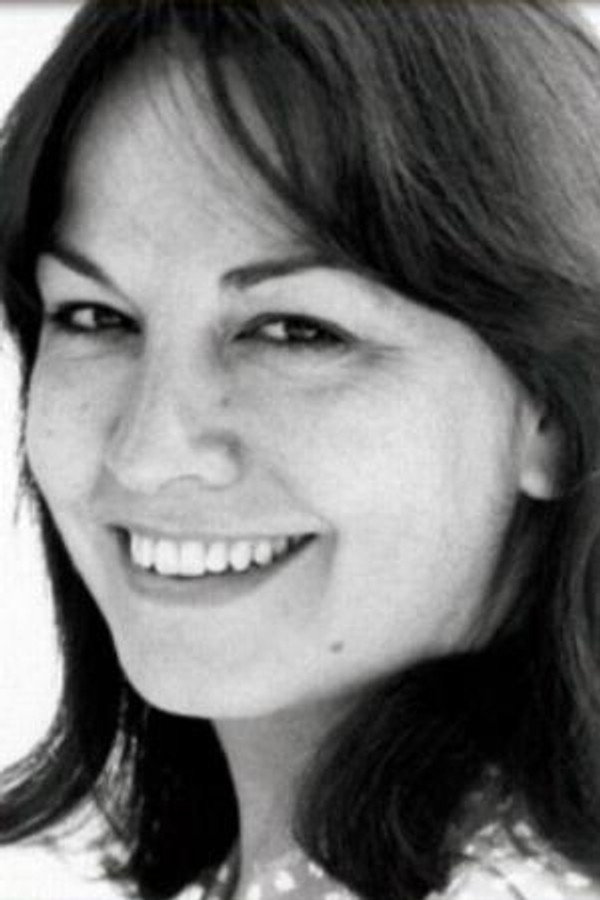 Concha Leza's headshot