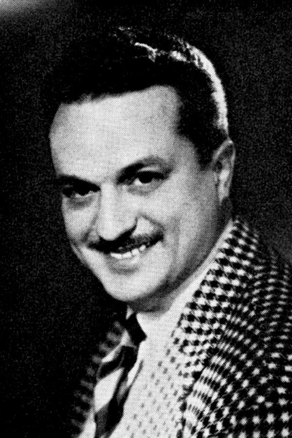Robert Destain's headshot