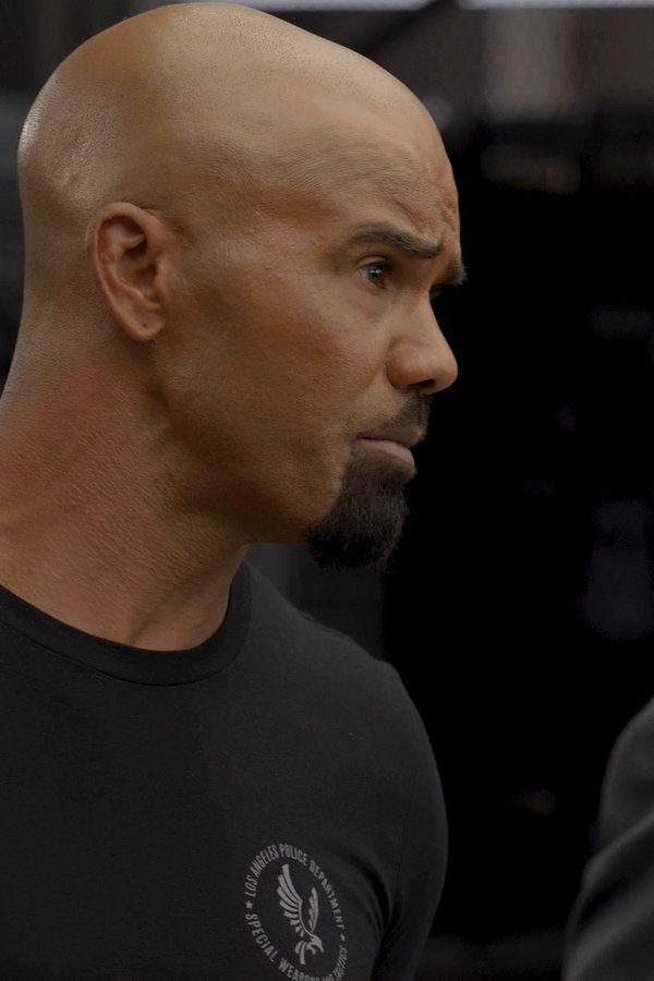 S.W.A.T. – S06E07 – Colpo di scena