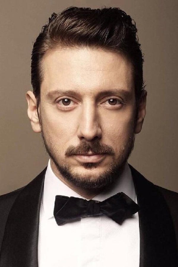 Engin Hepileri's headshot
