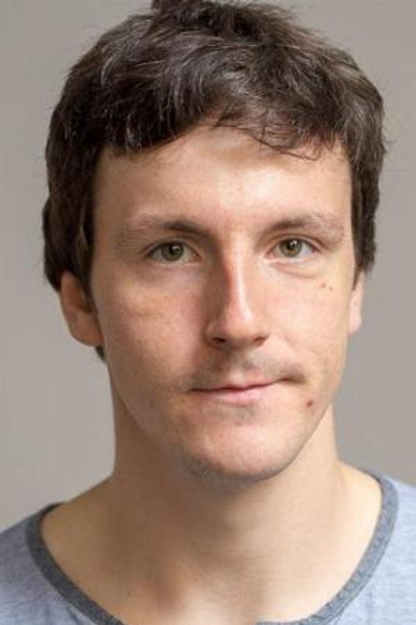Endre Rácz's headshot