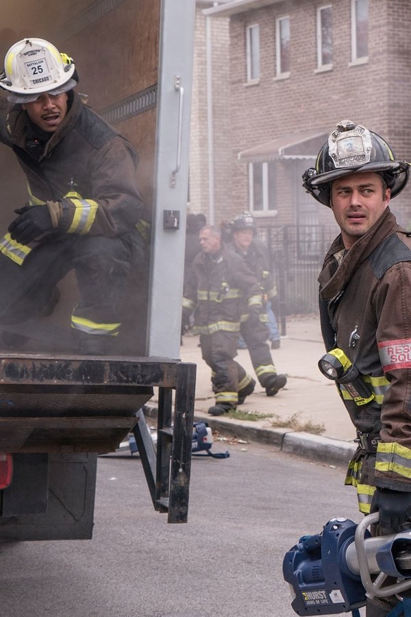 Chicago Fire – S04E09 – Basso e grasso