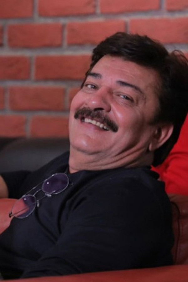 Dharmesh Vyas's headshot