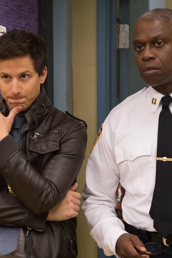 Brooklyn Nine-Nine – S01E07 – 48 ore