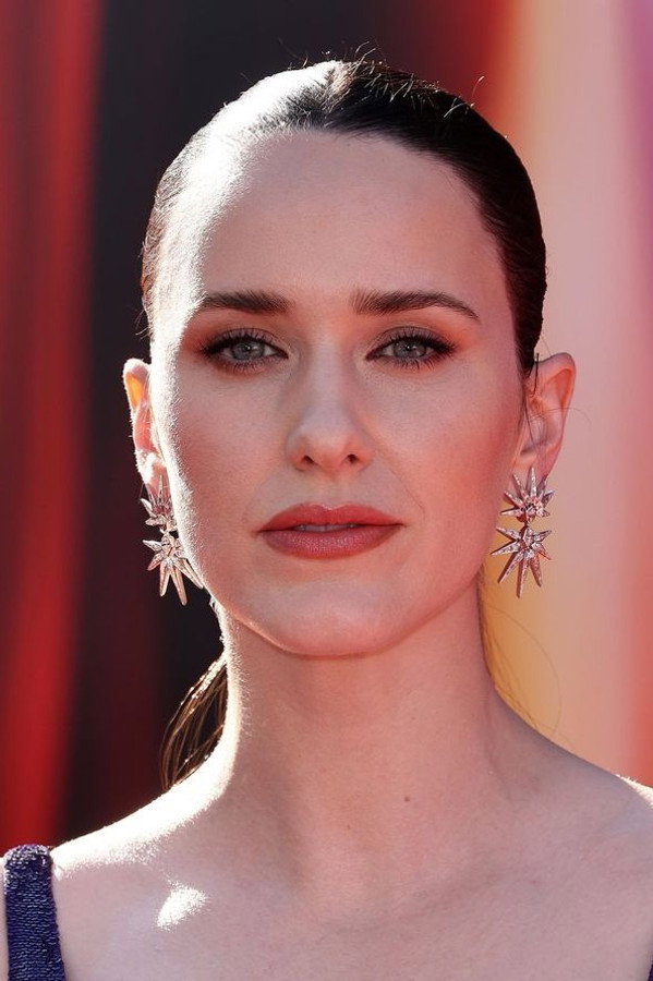 Rachel Brosnahan's headshot