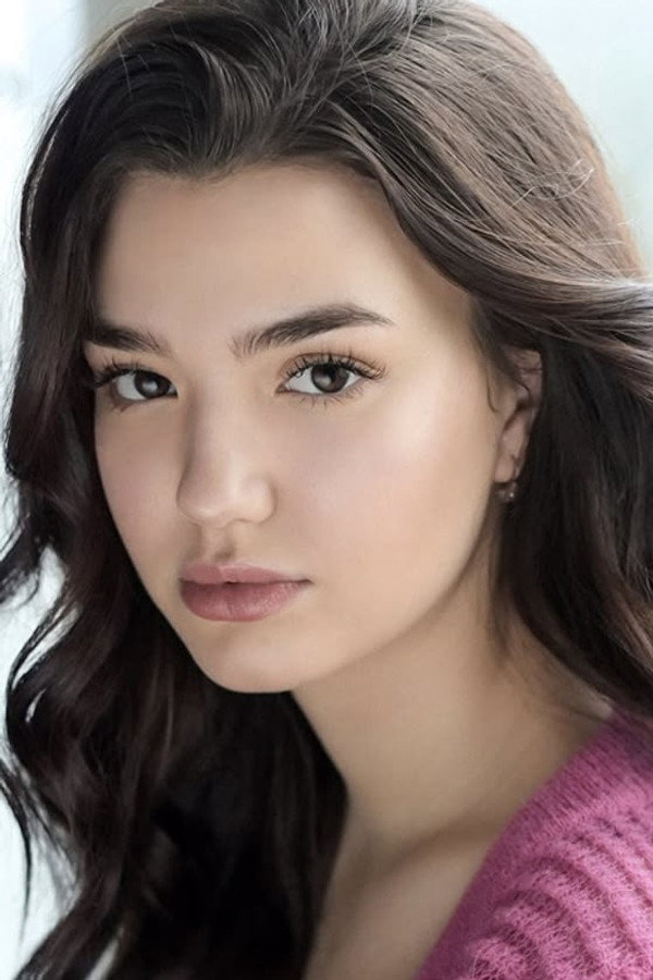 Alissa Skovbye's headshot
