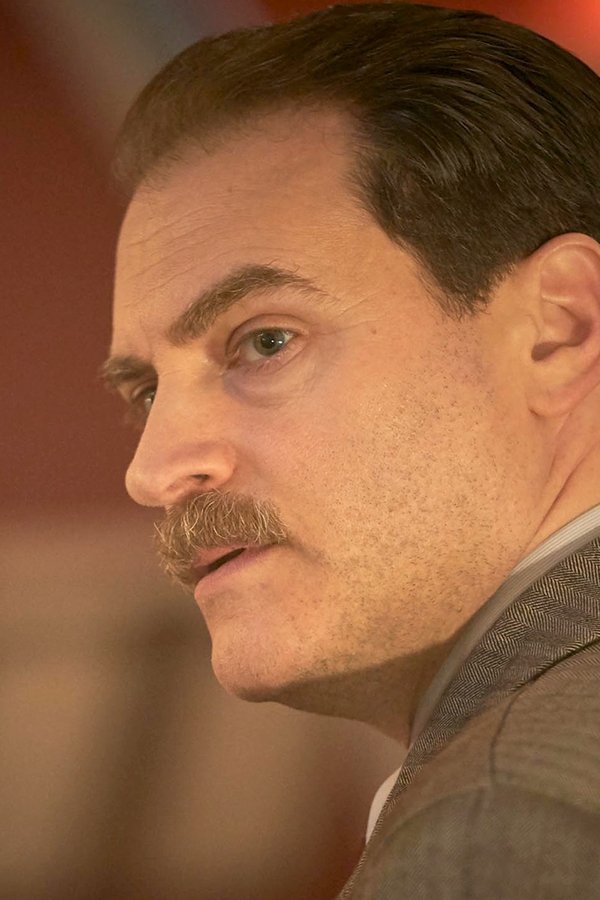 Traitors – S01E02 – Hugh