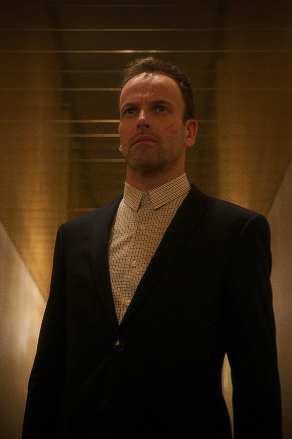 Elementary – S04E10 – Alma Mater