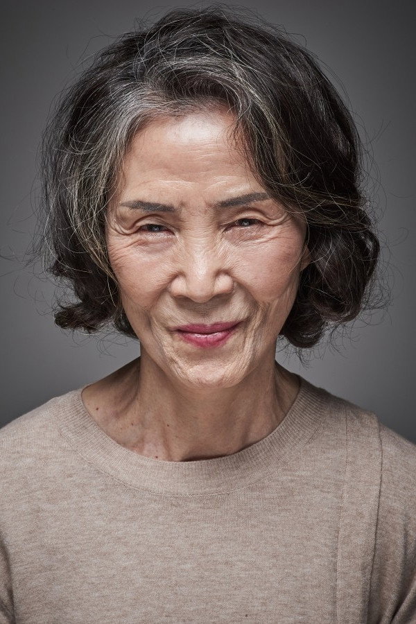 Won Mi-won's headshot