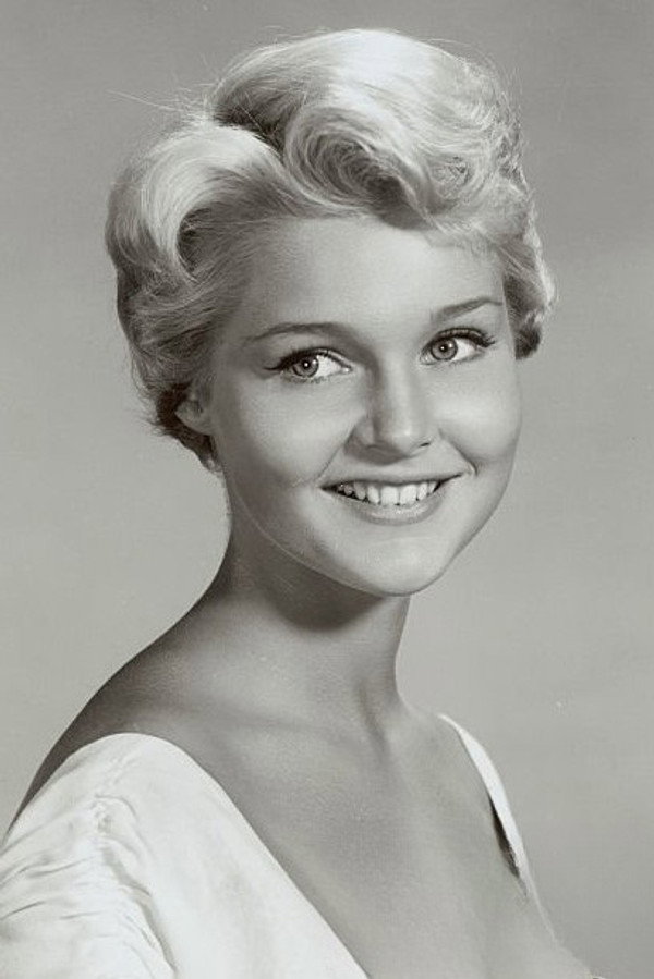 Carol Lynley's headshot