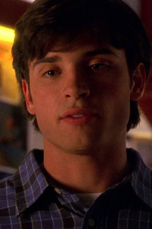 Smallville – S03E21 – Partenze