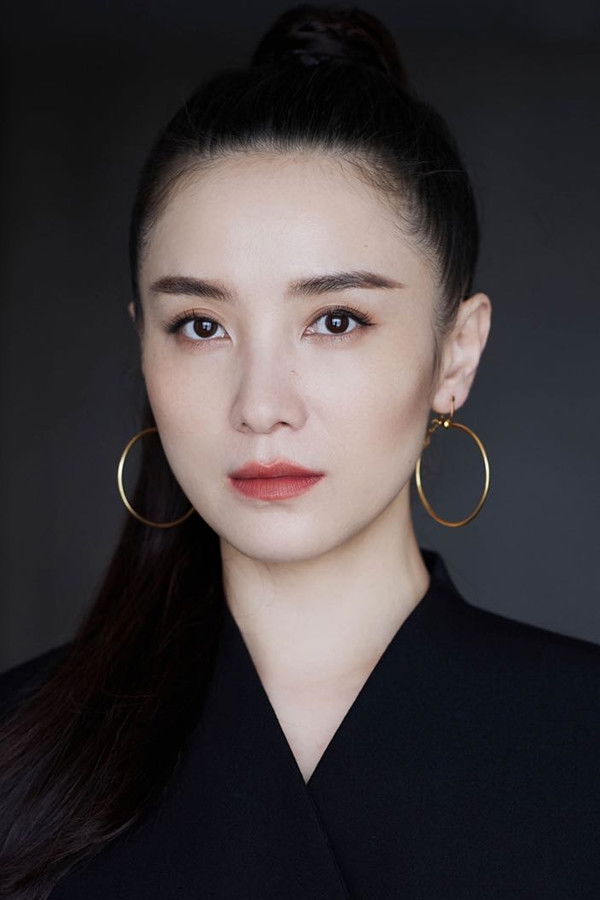 Song Jia's headshot