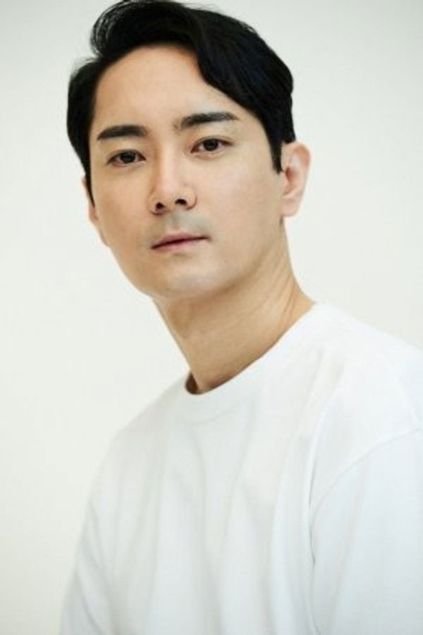 Won Woo's headshot