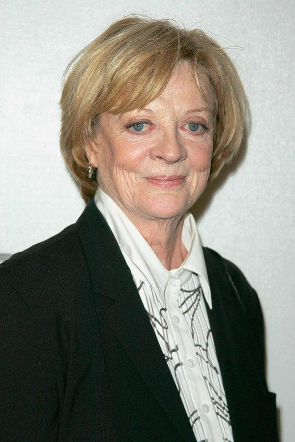Maggie Smith's headshot