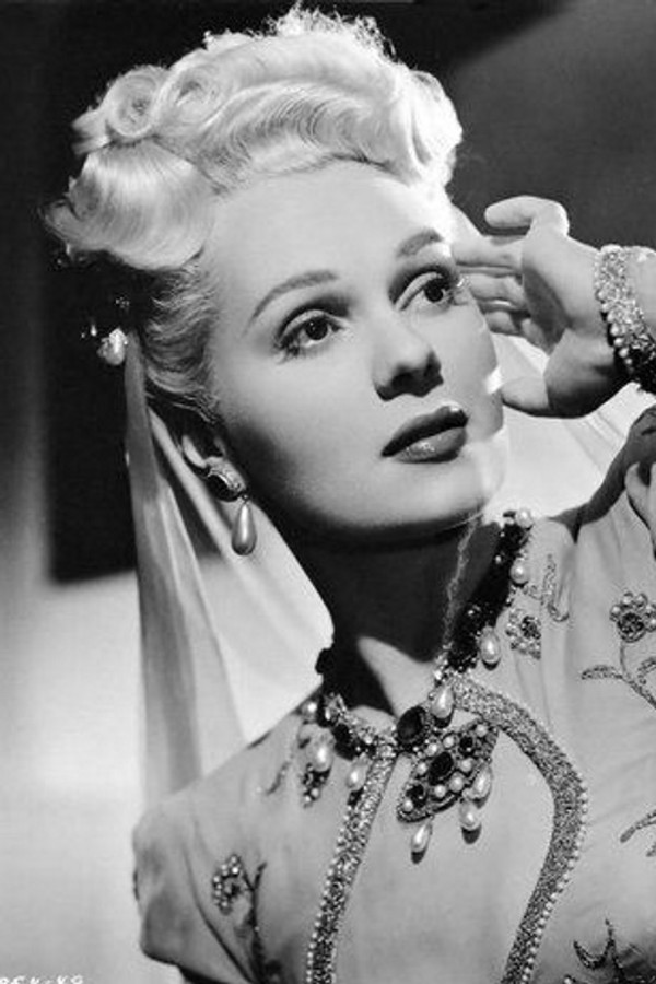 Adele Jergens's headshot