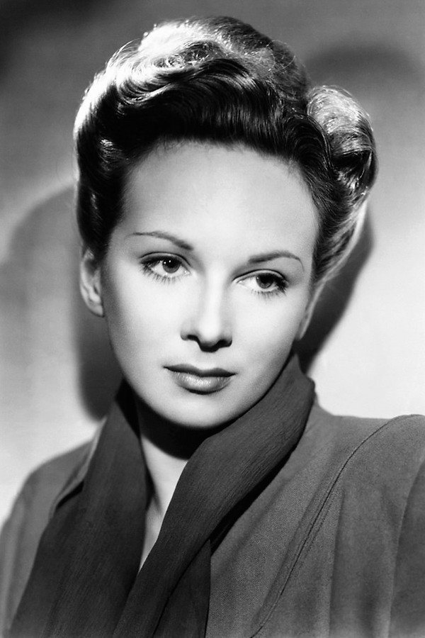 Joan Greenwood's headshot