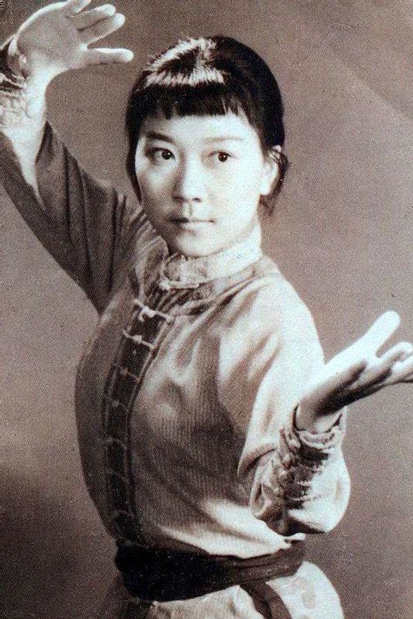 Maggie Lam Chuen's headshot