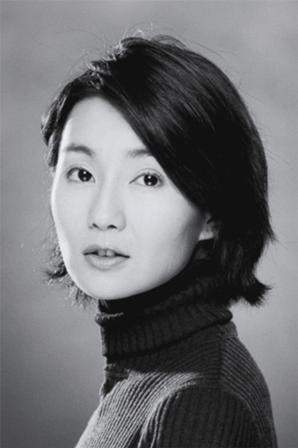 Maggie Cheung's headshot