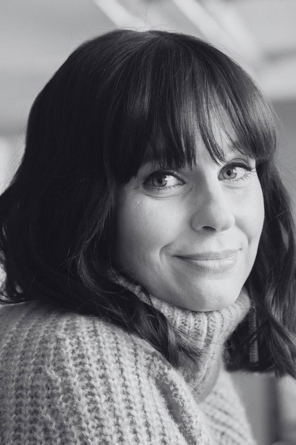 Olga Temonen's headshot