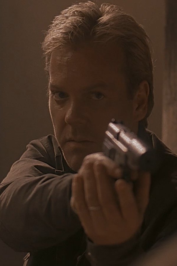 24 Twentyfour – S01E12 – Dalle 11:00 alle 12:00
