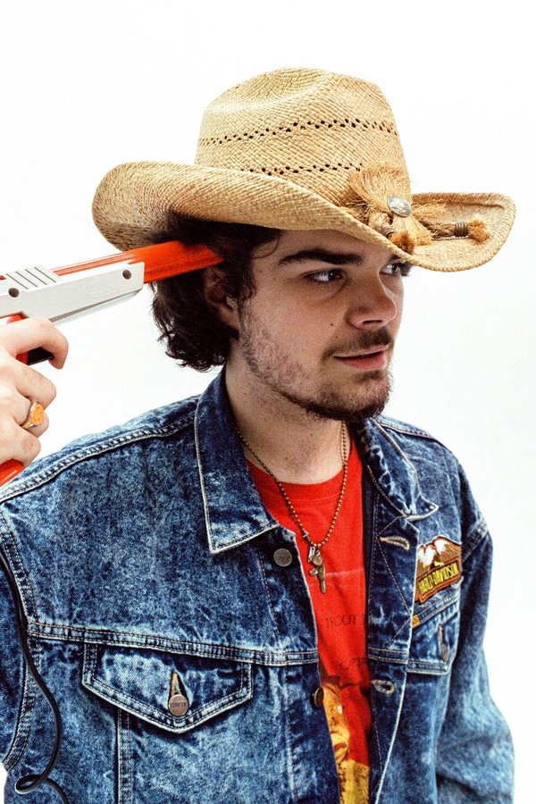 Ryan Diaz-Rousselot's headshot