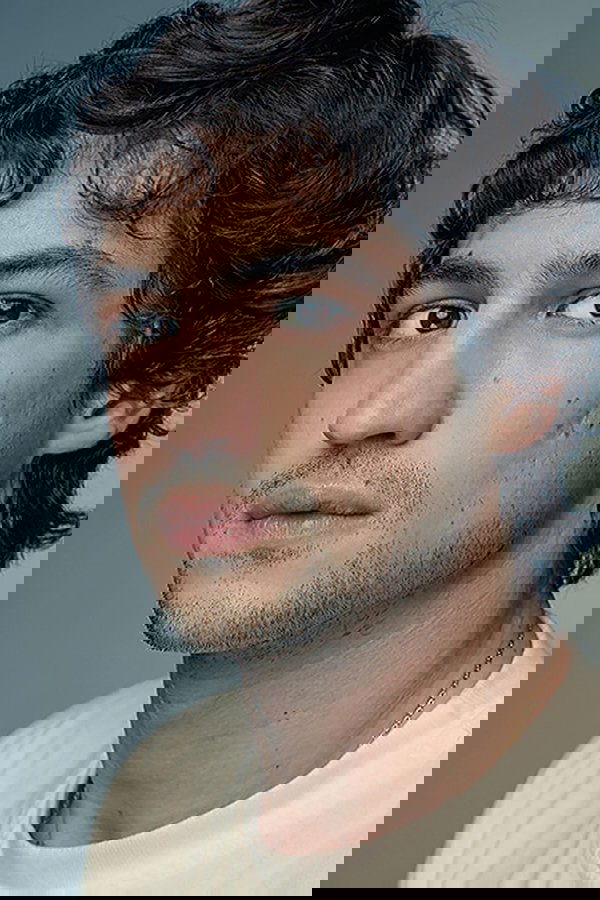 Gabriel Leone