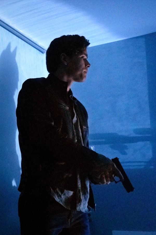 Titans – S01E11 – Dick Grayson