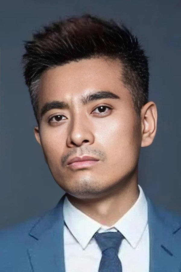Chen Long's headshot