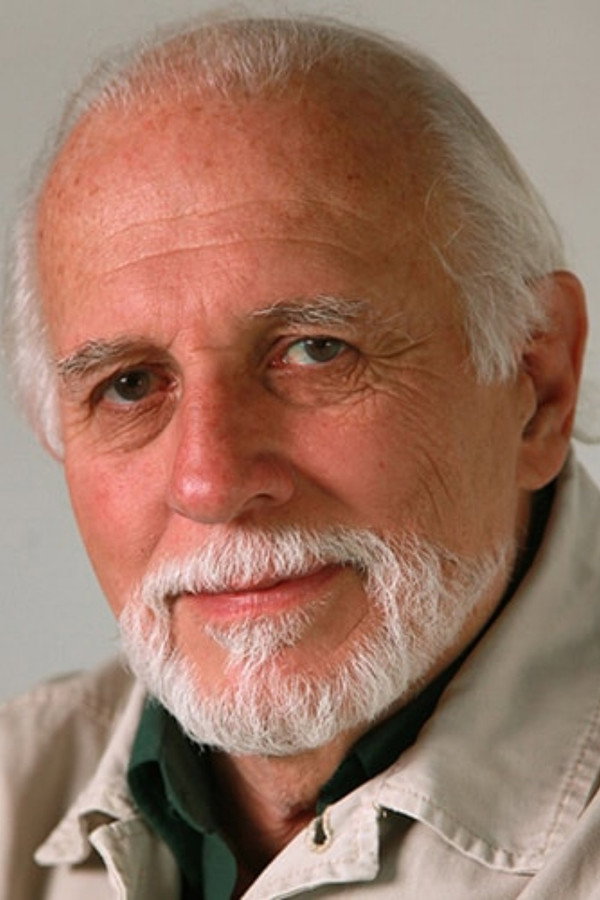 Alejandro Buenaventura's headshot
