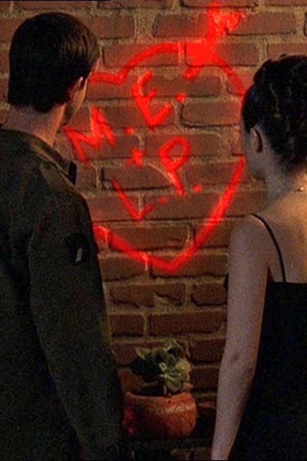 Roswell – S01E14 – Appuntamento al buio