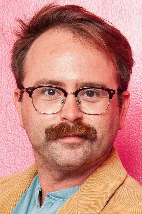 Arnie Pantoja's headshot