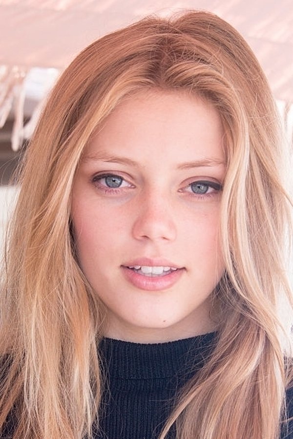 A Deep Dive Into Grace Van Dien’s Riches & Looks