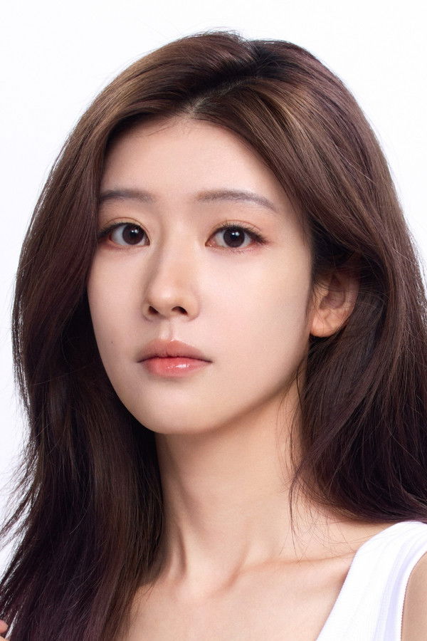 Yang Yuxi's headshot