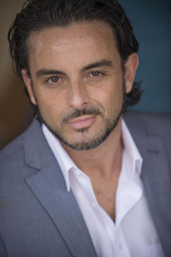 Bernard Bullen's headshot