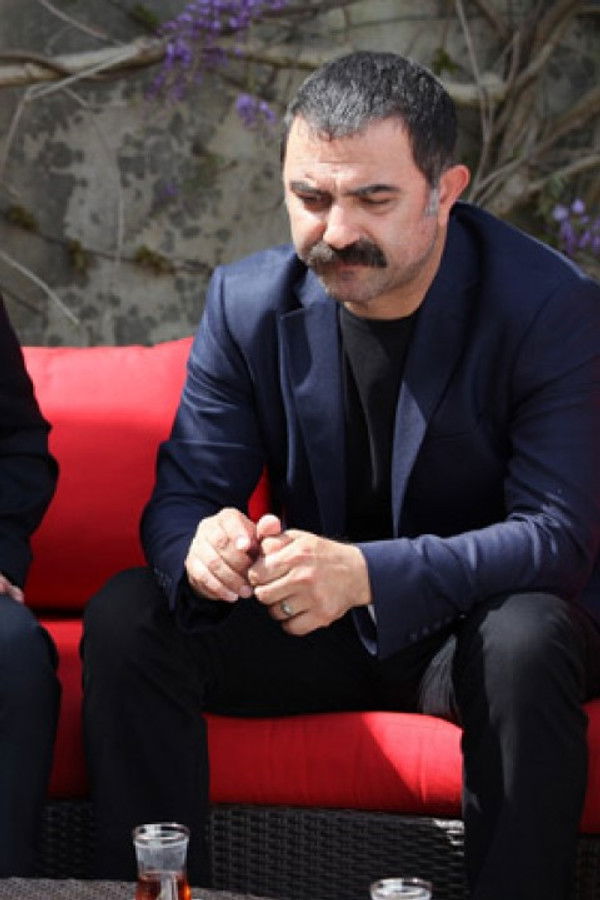 Eşkıya Dünyaya Hükümdar Olmaz - Bölüm 32