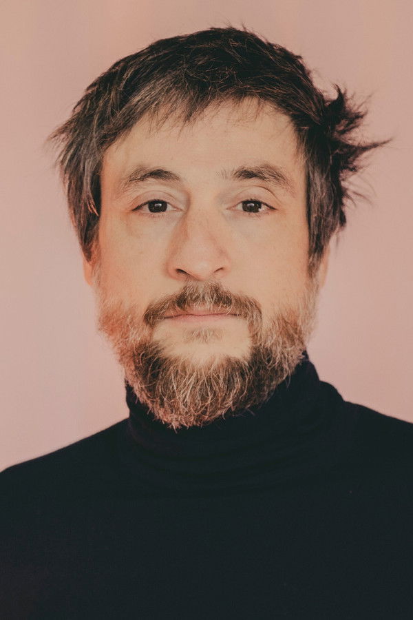 Raül Refree's headshot