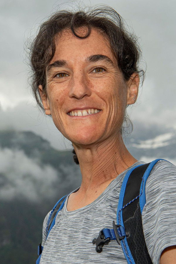 Élisabeth Revol's headshot