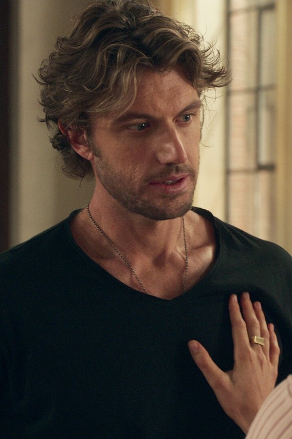 Sex/Life – S02E02 – Episodio 2