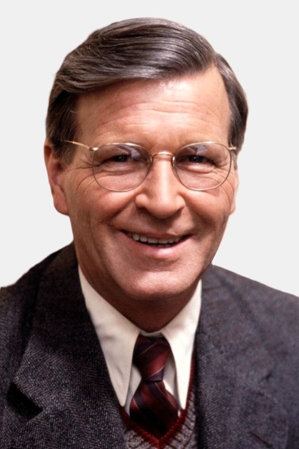 Gunther Malzacher's headshot