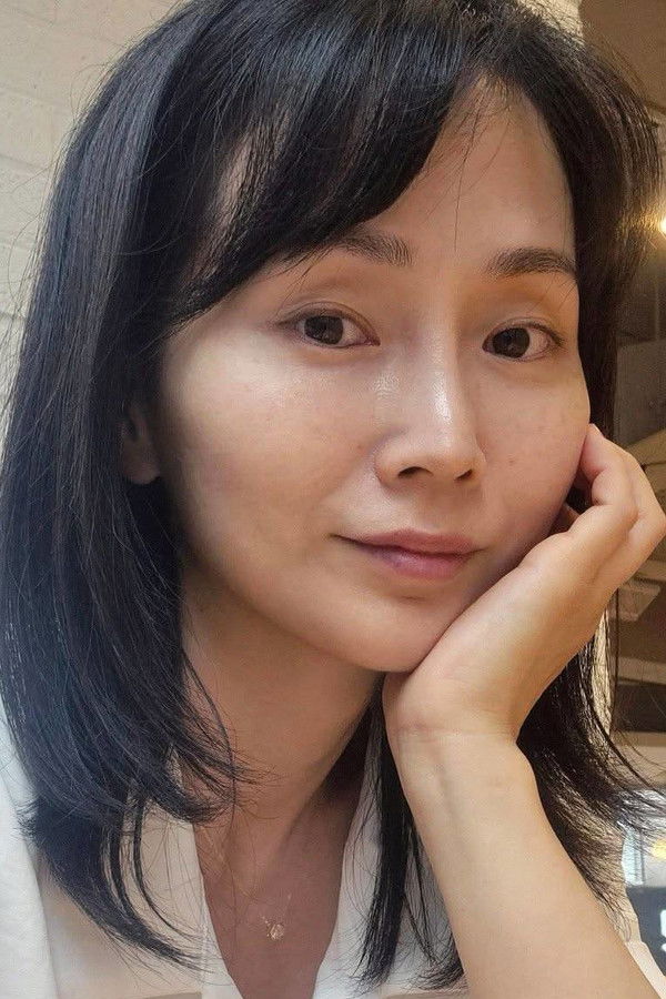 Jo Eun-joo's headshot