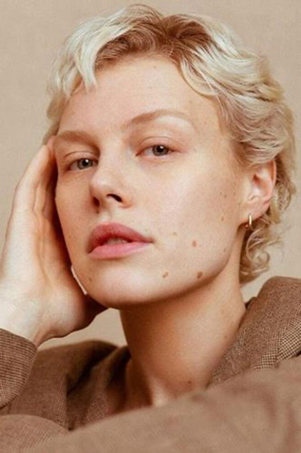 Hannah van der Westhuysen's headshot