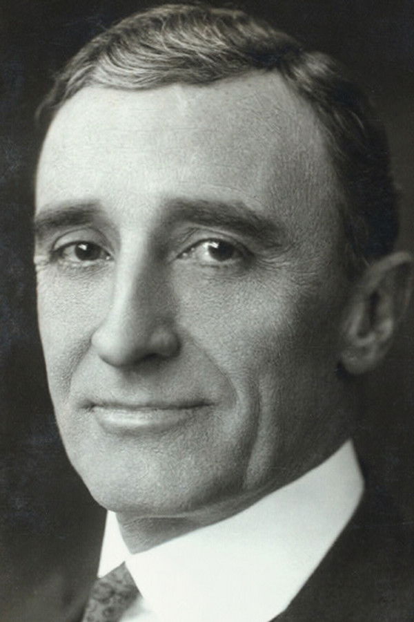 Brandon Hurst's headshot