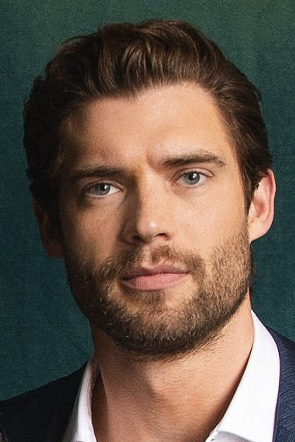 David Corenswet's headshot